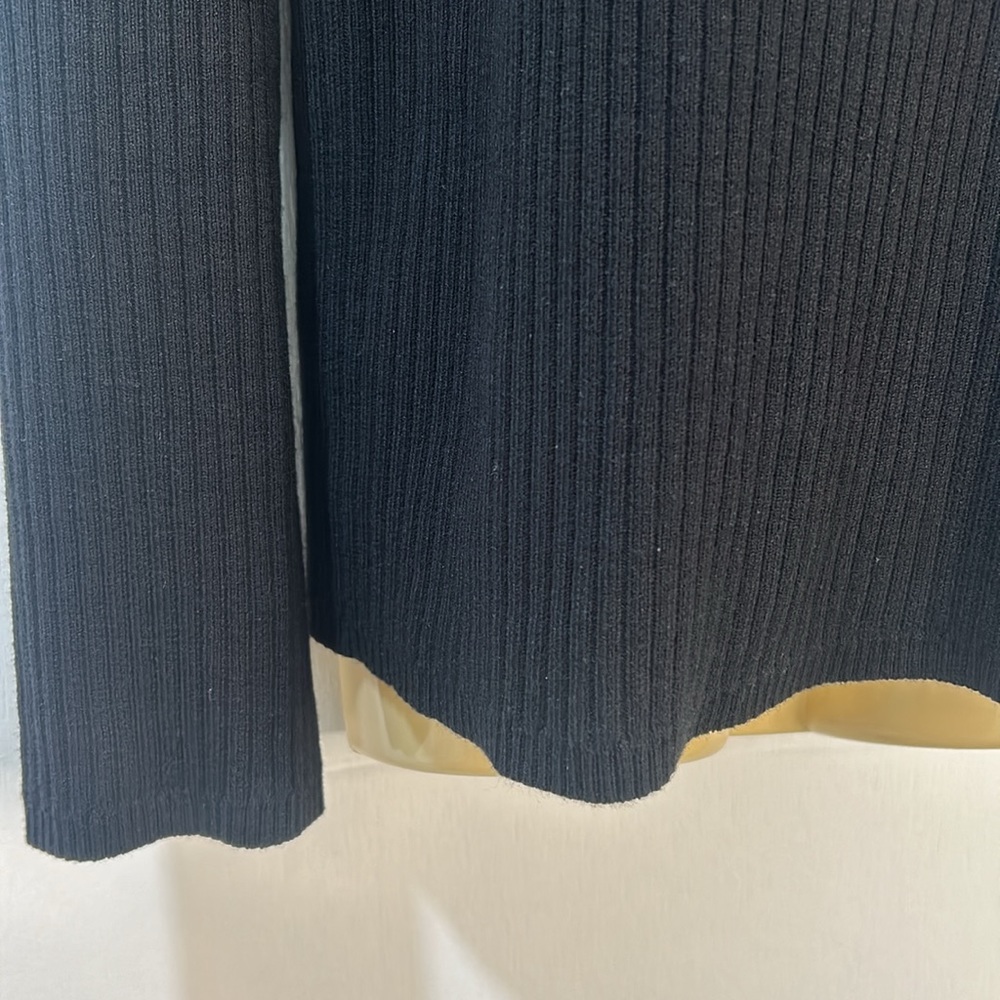 TALBOT LONG SLEEVE SUETER WOMEN SIZE M BLACK SHOULDER SNAP - Picture 6 of 9
